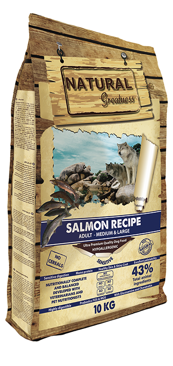 Natural Greatness – Adult  Sabor Salmón