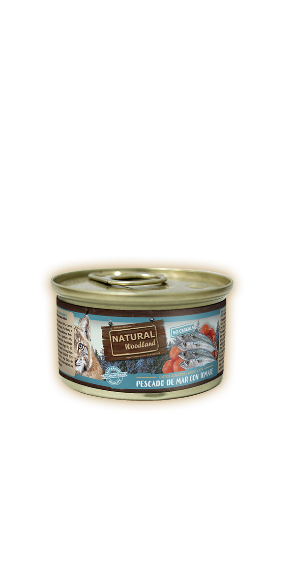 Lata Natural Woodland gato pescado de mar con tomate